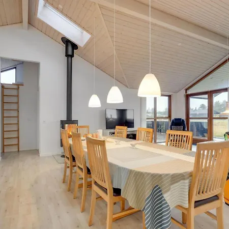 Holiday home Finna - 1km From The Sea In Nw Jutland By Interhome