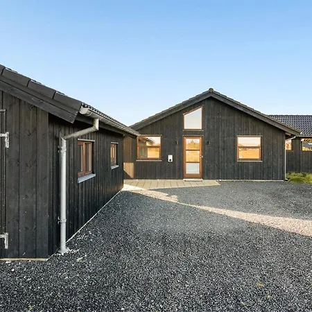 Prázdninový dům Finna - 1km From The Sea By Interhome